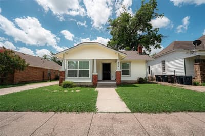 924 E Leuda Street, Fort Worth TX 76104