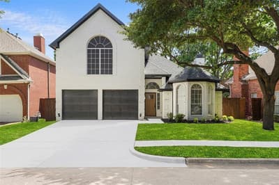 304 Riverwalk Lane, Irving TX 75063