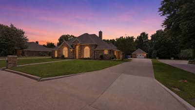 2412 Jolinda Lane, Whitesboro TX 76273
