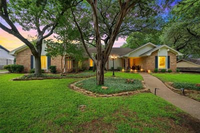 9913 Burgundy Lane, Woodway TX 76712