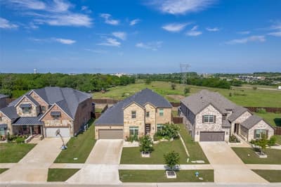 16931 Maple Bend Drive, Frisco TX 75035 - Photo 4