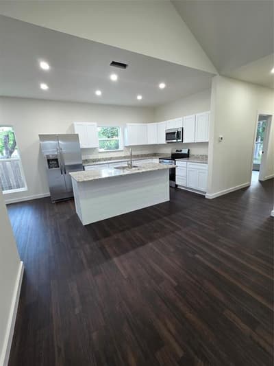 2908 Avenue D, Brownwood TX 76801 - Photo 4