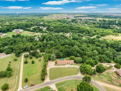 1304 Lariat Circle, Oak Leaf TX 75154