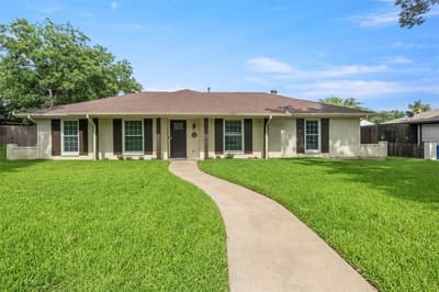 152 Stardust Lane, DeSoto TX 75115