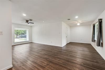 730 Cindy Lane, Grand Prairie TX 75052 - Photo 4