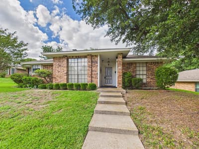 537 Sapling Way, DeSoto TX 75115