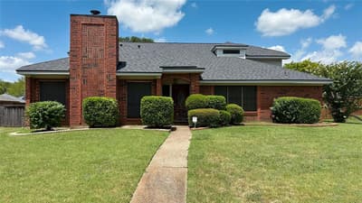 1409 Essex Drive, DeSoto TX 75115
