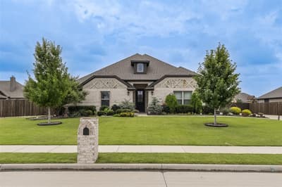 173 Hackney Street, Waxahachie TX 75165