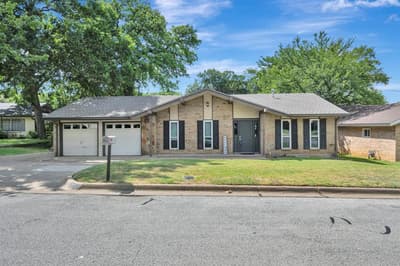 2727 Buffalo Drive, Arlington TX 76013