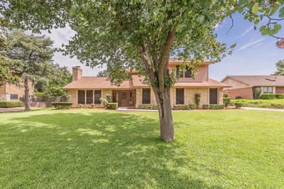 2709 Oak Trail Court, Dalworthington Gardens TX 76016