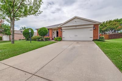 1717 Berkeley Drive, Glenn Heights TX 75154 - Photo 2