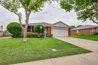 1717 Berkeley Drive, Glenn Heights TX 75154
