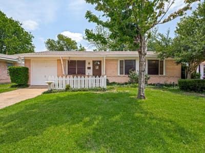 1604 Pleasant Run Road, Carrollton TX 75006
