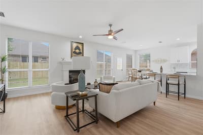 2715 Lake Country Drive, Grand Prairie TX 75052