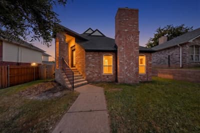 12820 Hilltop Drive, Balch Springs TX 75180