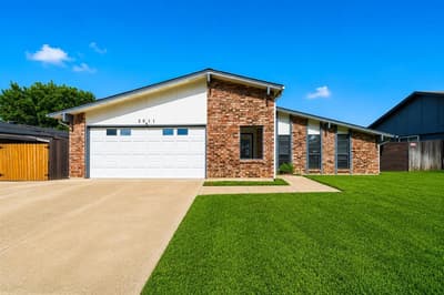 2611 Ridgemoor Court, Arlington TX 76016