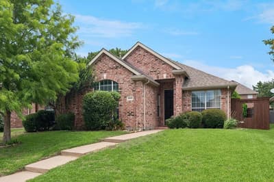 10610 Stone Falls Lane, Frisco TX 75035