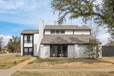 1301 N Trail Drive, Carrollton TX 75006