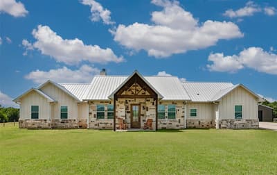 405 County Road 156, Whitesboro TX 76273