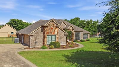 153 Sandstone Lane, Weatherford TX 76085