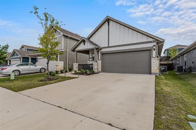 2224 Cliff Springs Drive, Forney TX 75126