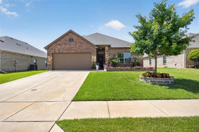 334 Pecos Drive, Crandall TX 75114