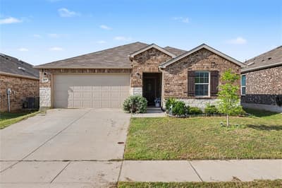 1437 Waggoner Drive, Aubrey TX 76227