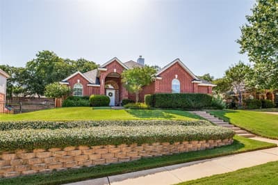 3921 Parker Oaks Drive, Arlington TX 76016