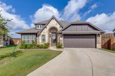 127 Woodlands Way, Balch Springs TX 75181
