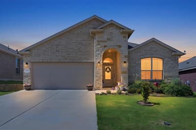 1104 Eastland Lane, Weatherford TX 76087