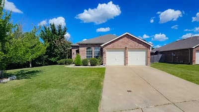303 Chinaberry Trail, Forney TX 75126
