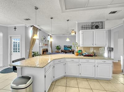220 Boulder Creek Drive, DeSoto TX 75115 - Photo 2