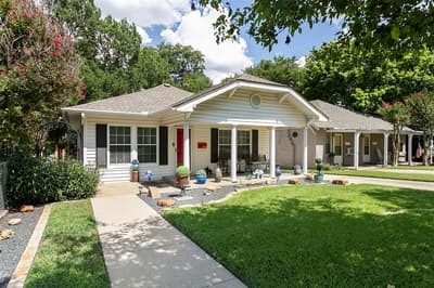 1605 Virginia Place, Fort Worth TX 76107