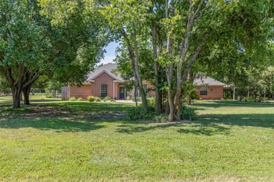 4516 Pecan Meadow Court, Fort Worth TX 76140