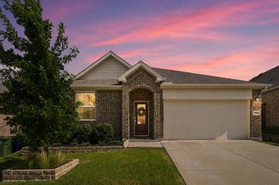 11600 Silver Queen Drive, Aubrey TX 76227