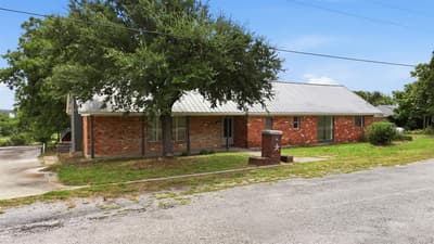 1102 Chilton Street, Weatherford TX 76086