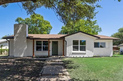 4577 Silversprings Drive, Dallas TX 75211