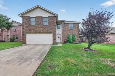 4617 Waterford, Fort Worth TX 76179 - Photo 2