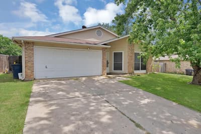 7729 Portman Avenue, Fort Worth TX 76112