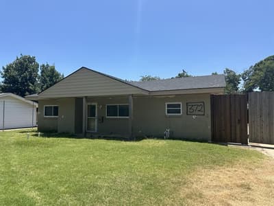 372 Edwards Street, Lewisville TX 75057