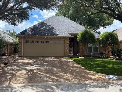 1208 Oriental Avenue, Arlington TX 76011