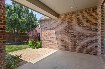 2116 Ironside Drive, Lewisville TX 75056 - Photo 3