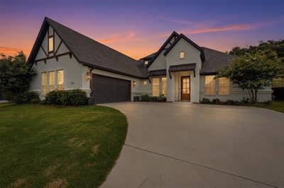 1304 Crown Valley Drive, Weatherford TX 76087