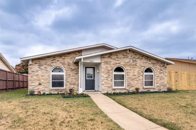 2909 Flagstone Drive, Garland TX 75044