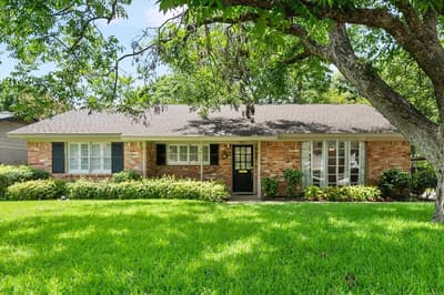 604 Waggoner Drive, Arlington TX 76013