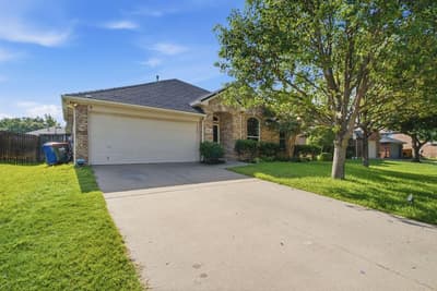 2606 Dogwood Trail, Mansfield TX 76063