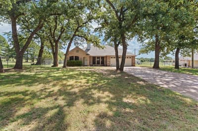 109 Sanchez Creek Court, Weatherford TX 76088