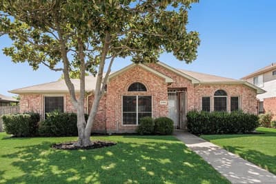 2704 Crooked Creek, Mesquite TX 75181