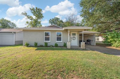 809 Phillips Street, Cleburne TX 76033