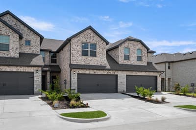 656 Sandiford Court, Mansfield TX 76063 - Photo 2